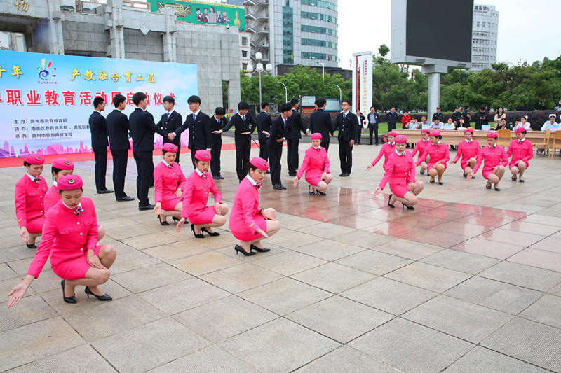 2018.5.8職教周、五四藝術(shù)接 090.JPG