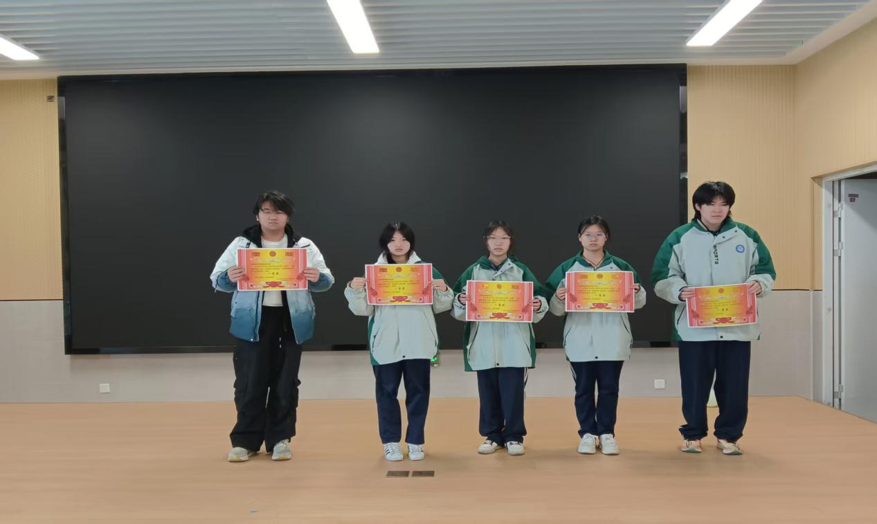 圖片3.png 圖片3.png