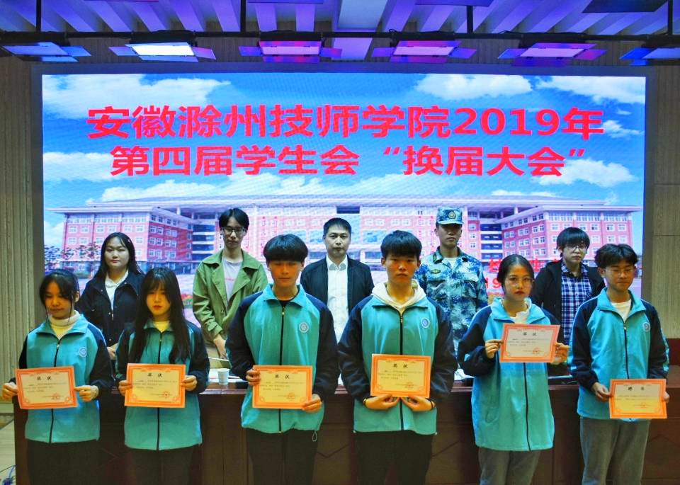 C896640C3E65C313A8A3E5E755EEFBCE_副本.jpg