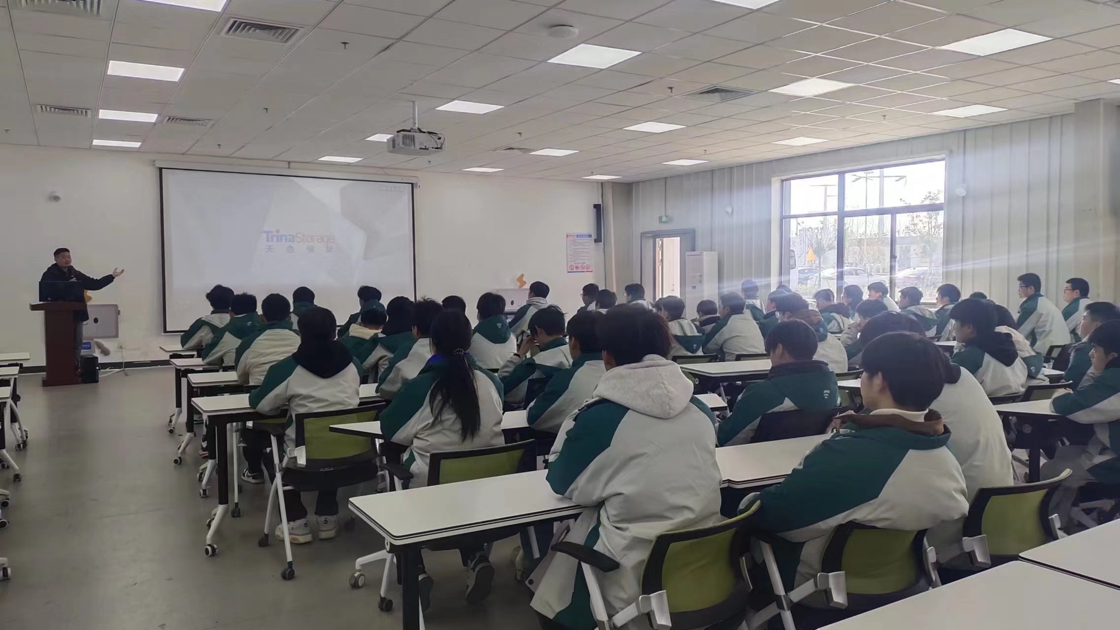 圖片2.png 圖片2.png