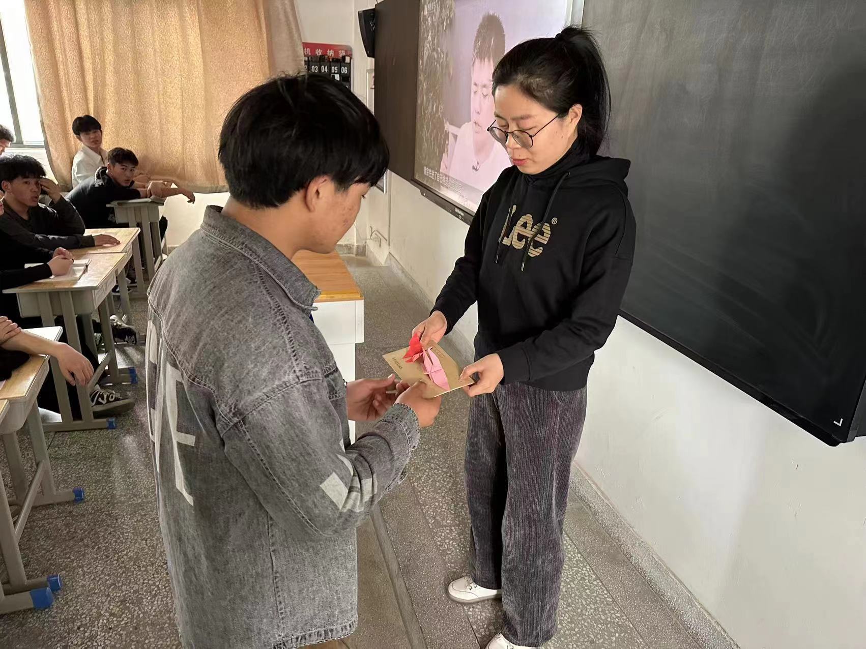 微信圖片_202303101056542.jpg 微信圖片_202303101056542.jpg